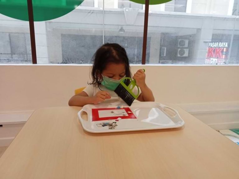 Daycare Practical Life